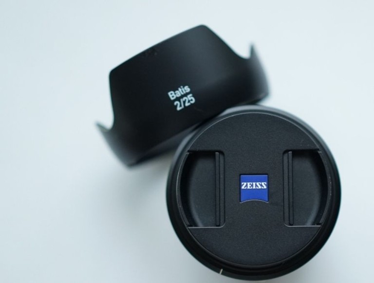 Дешиво Zeiss Batis 2/25 с ломбарда