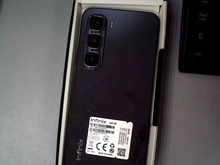 Оголошення Infinix hot 60i 4/128gb Б/У