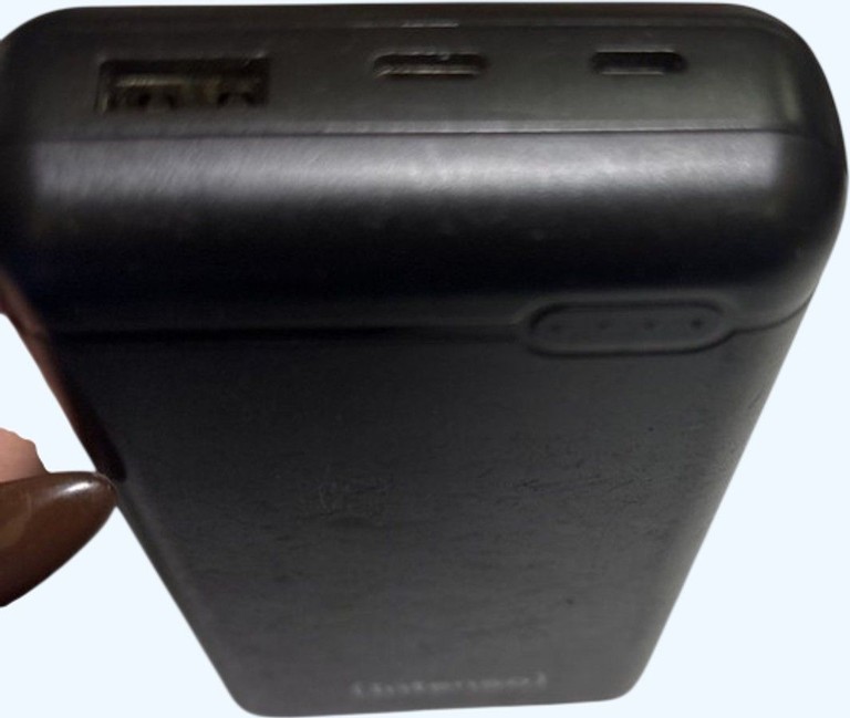 Дешево Intenso xs20000 20000mah з ломбарду