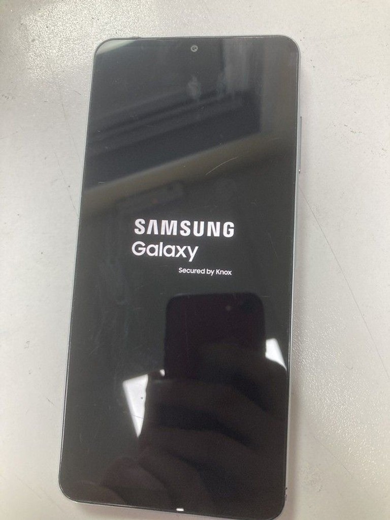 Купити Samsung galaxy a06 4/128gb Б/У