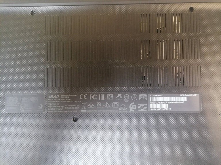 Купить Acer 15/pentium n5030 siver ddr4/4gb ddr4/hdd *відсутній/ssd 128 gb/*інтегрована Б/У