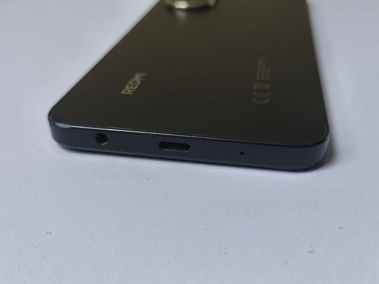 Дешево Xiaomi redmi a5 4/128gb з ломбарду