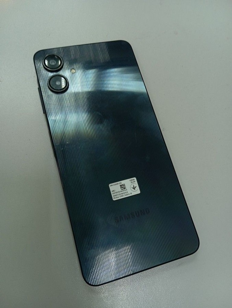 Samsung galaxy a06 4/128gb Код:01-200975740. Зображення 6