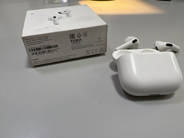 Объявление Apple airpods 4 with active noise cancellation Б/У
