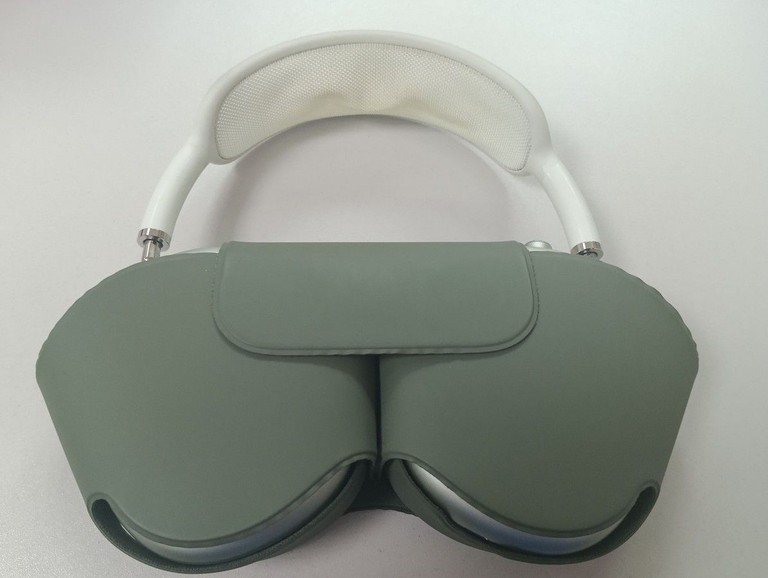 Купить Apple airpods max Б/У