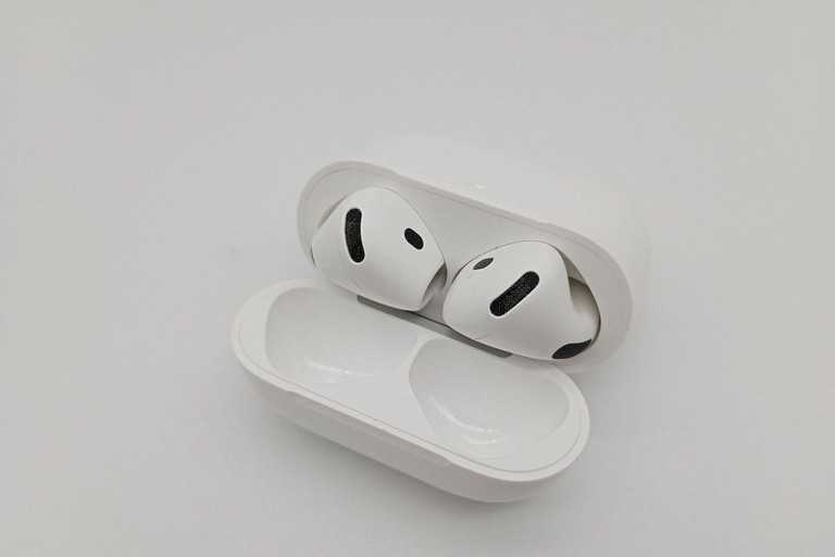 Розпродаж Apple airpods 4, продавець Техноскарб