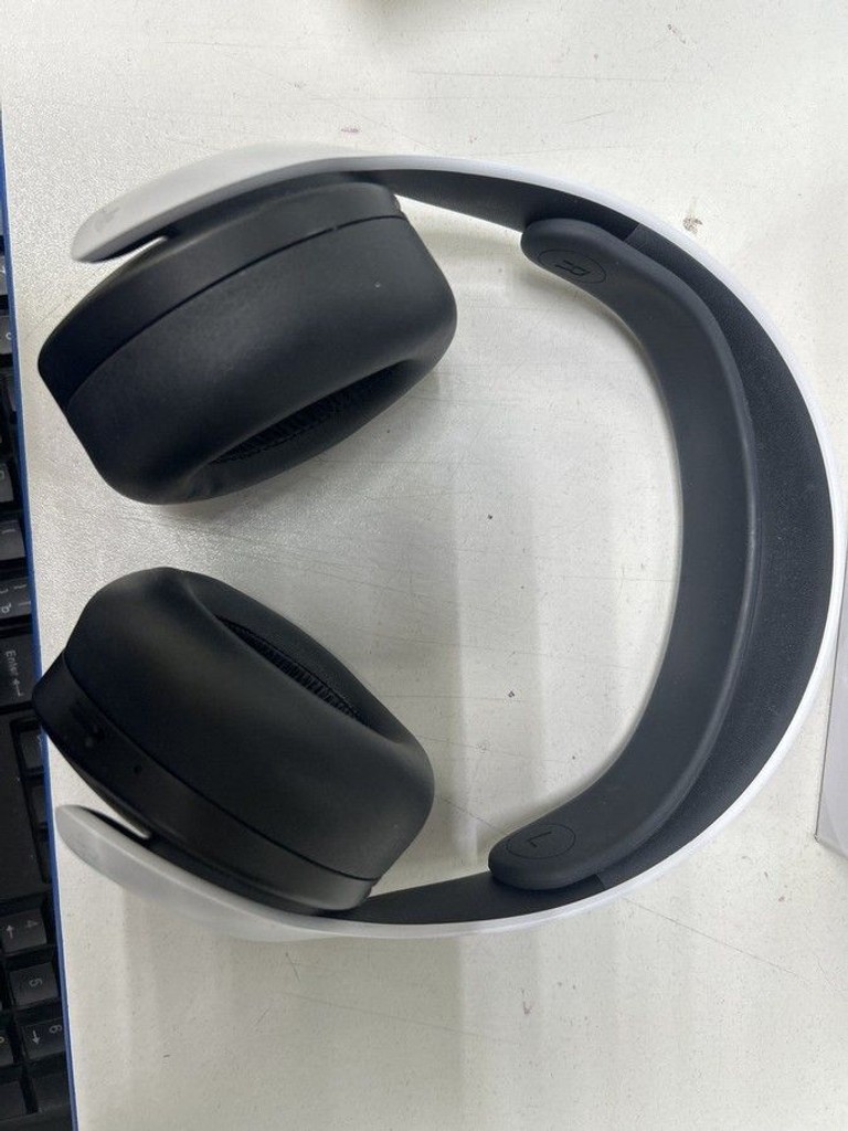 Оголошення Sony pulse 3d Б/У