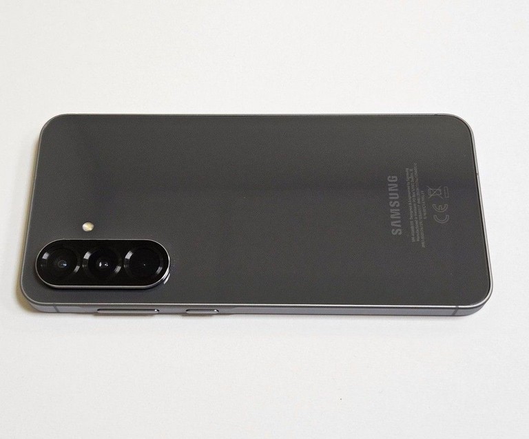 Оголошення Samsung galaxy a56 5g 8/128gb Б/У