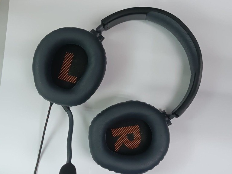 Оголошення Jbl quantum 100 Б/У