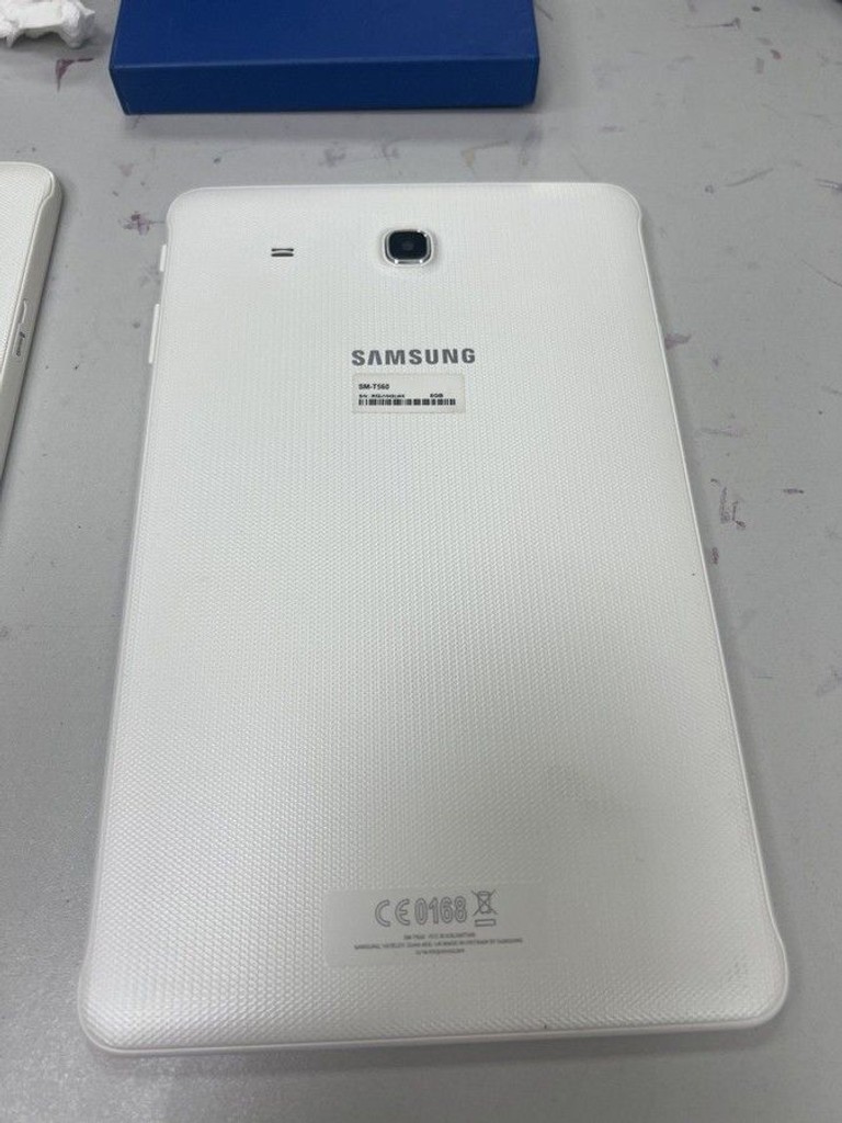 Купить Samsung galaxy tab e 9.6 8gb Б/У