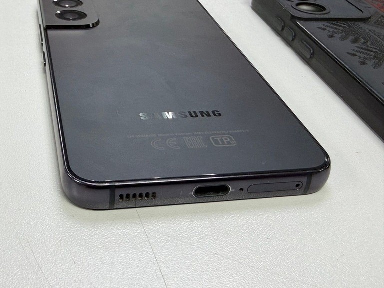 Объявление Samsung galaxy s22 8/256gb Б/У