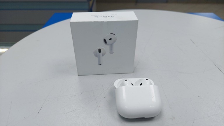 Купить Apple airpods 4 with active noise cancellation Б/У