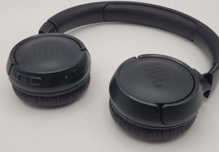 Дешево Jbl tune 520bt з ломбарду