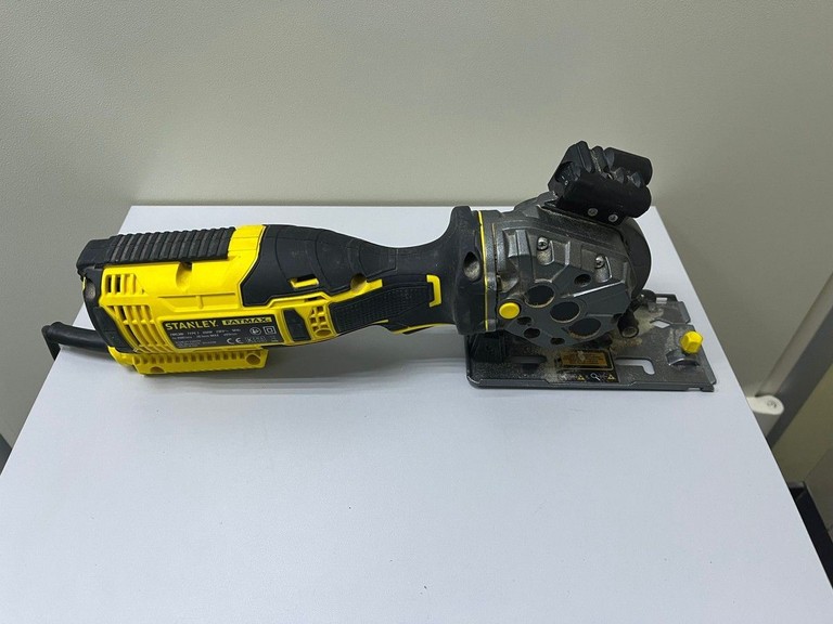 Купити Stanley FME380K Б/У