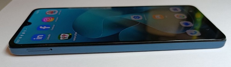 Распродажа Motorola moto g06 4g 4/256gb, продавец Техноскарб