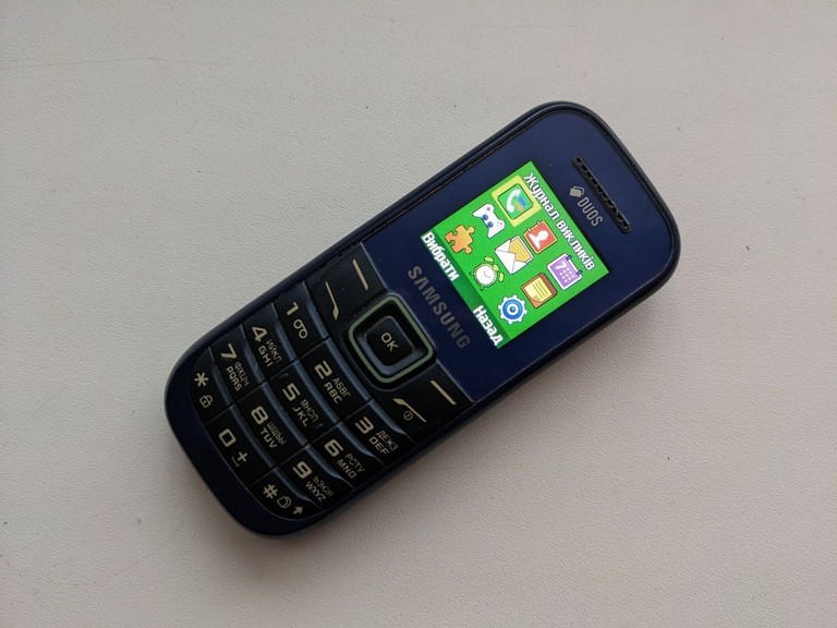Дешево Samsung e1200 з ломбарду
