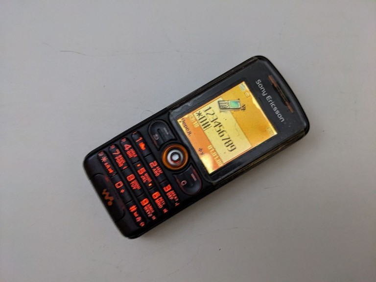 Sony Ericsson W200i Код:null. Зображення 5