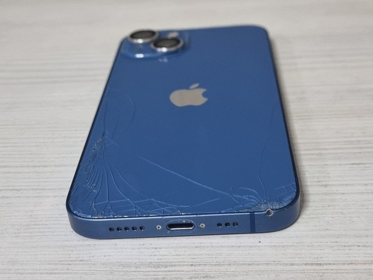 Дешиво Apple iphone 13 128gb с ломбарда