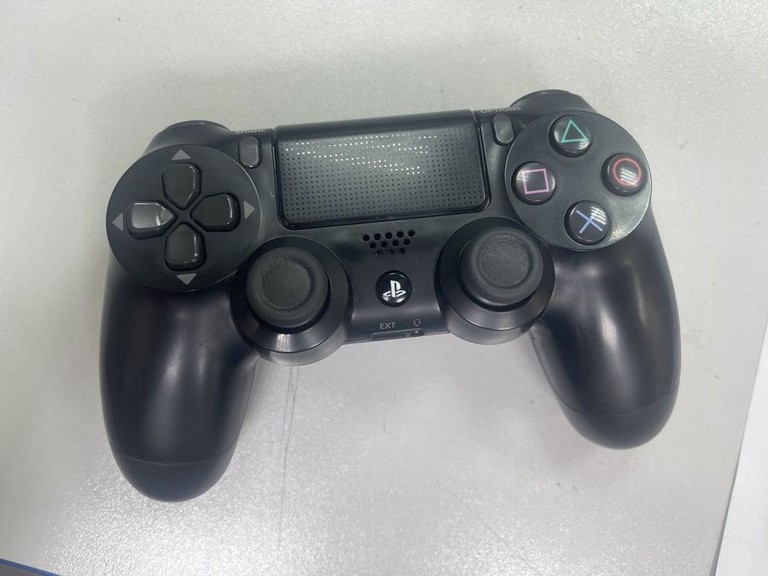 Купити Sony dualshock 4 Б/У