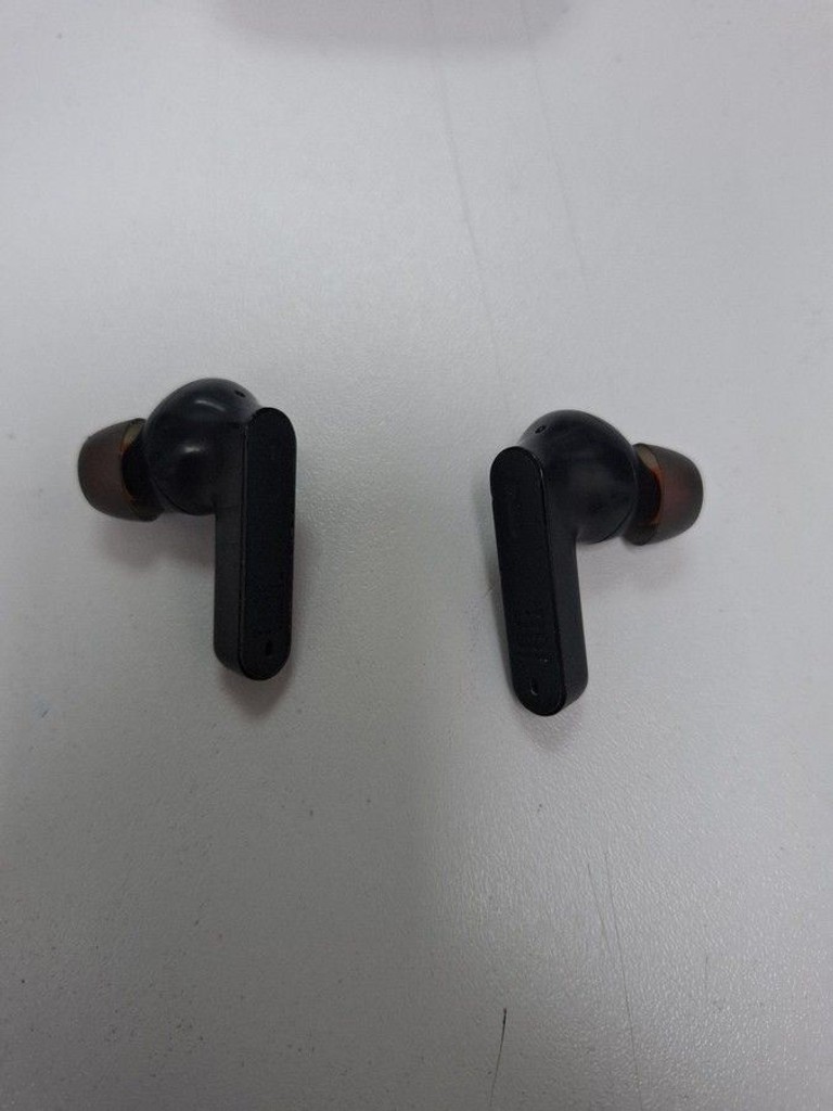 Оголошення Jbl tune 230nc Б/У