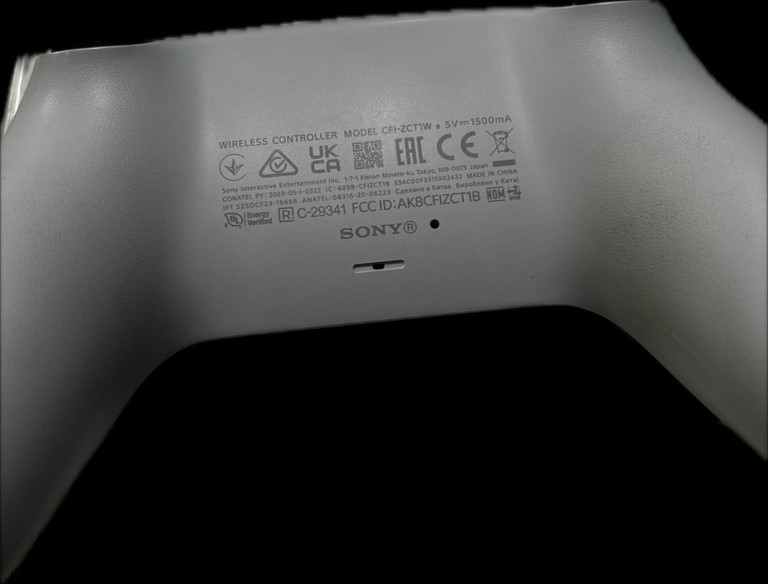 Оголошення Sony DualSense Black Б/У