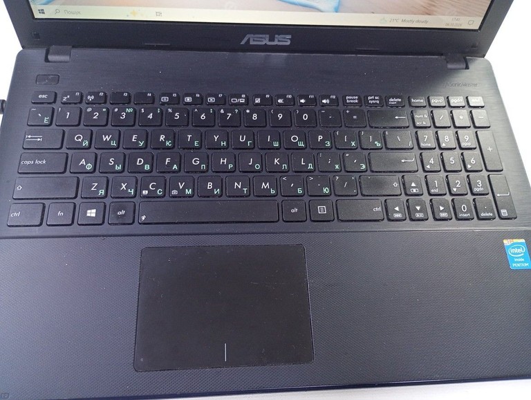 Asus 15/pentium 2117u ddr3/4gb ddr2/hdd 500 gb/ssd *відсутній/*інтегрована Код:01-201150997. Зображення 5