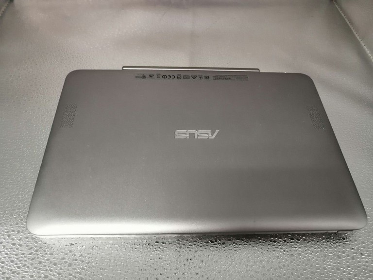 Дешиво Asus transformer book t101ha 4/64gb + клавіатура с ломбарда
