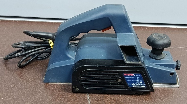 Оголошення Stern ep650a Б/У