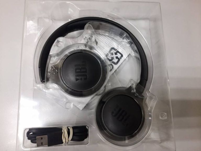 Объявление Jbl tune 500bt Б/У