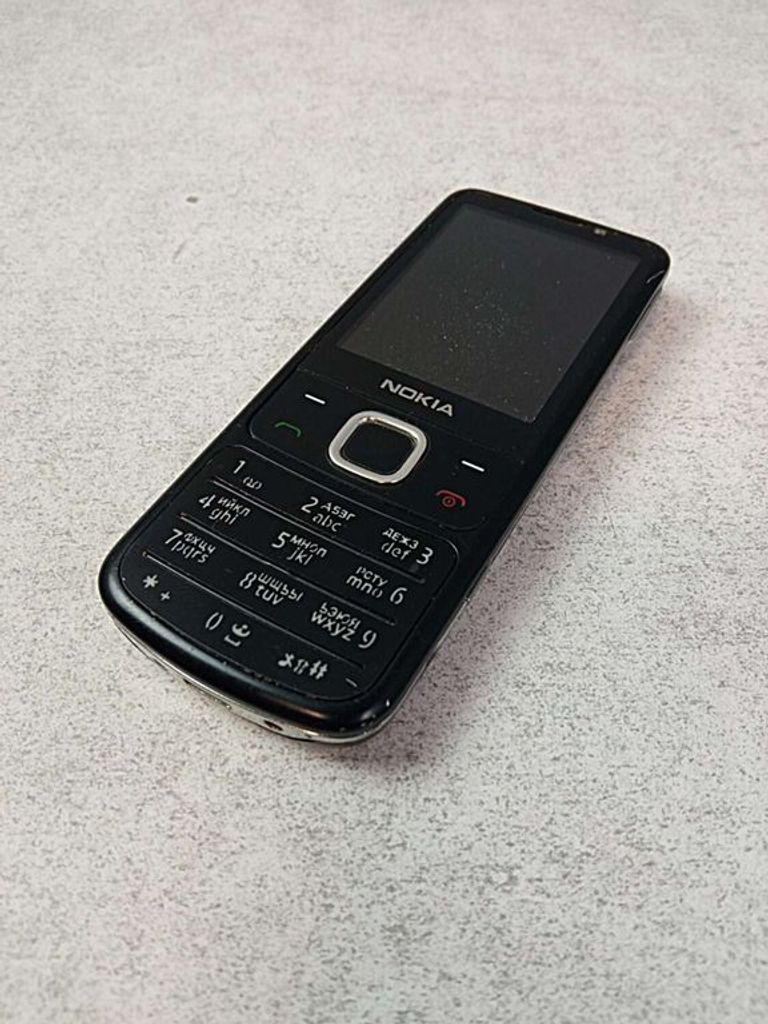 Оголошення Nokia 6700 classic Б/У