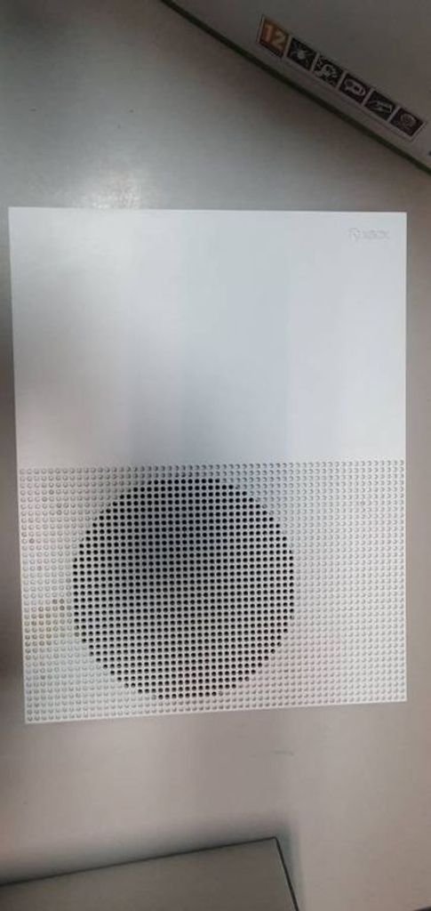 Xbox360 one s 1000gb Код:01-18537676. Изображение 5