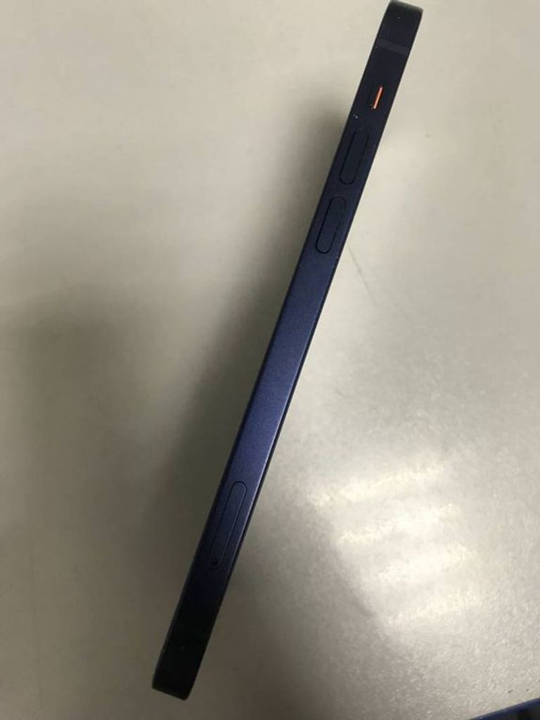 Apple iPhone 12 64GB (PRODUCT)RED Код:01-19308243. Зображення 5