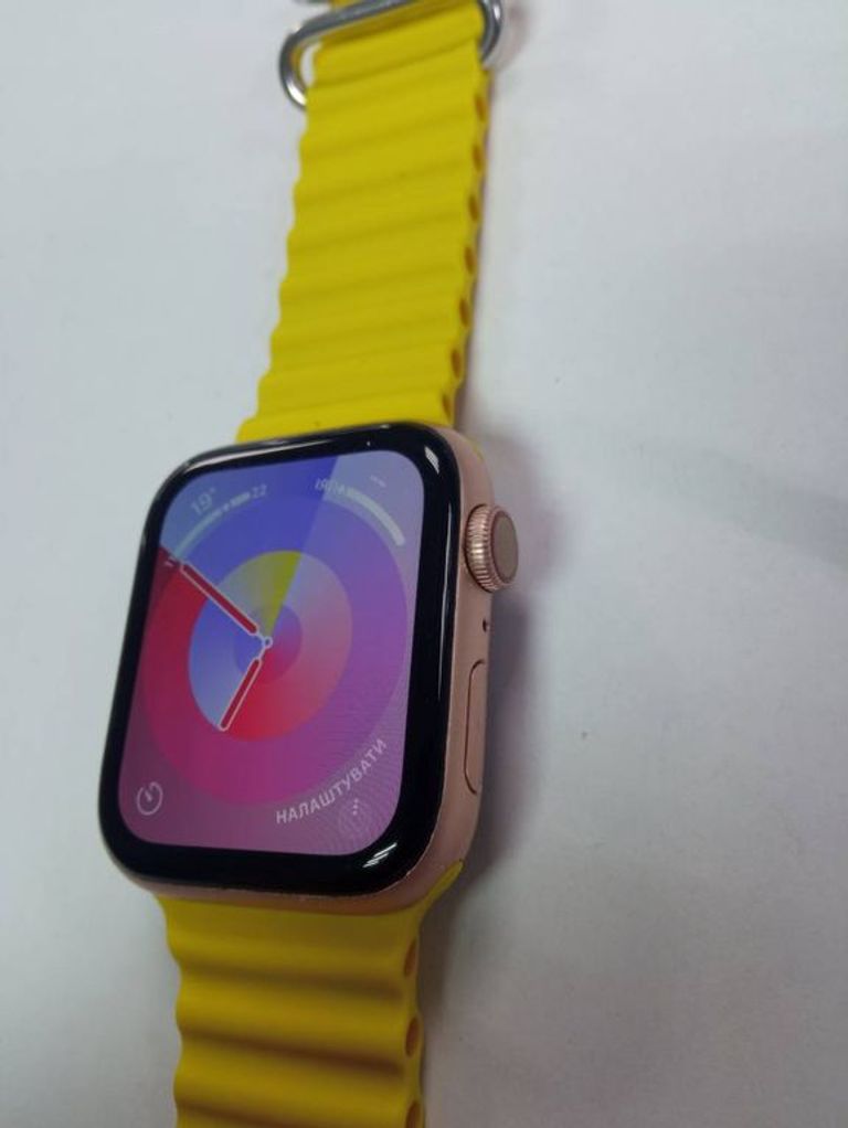 Apple watch series 6 44mm aluminum case