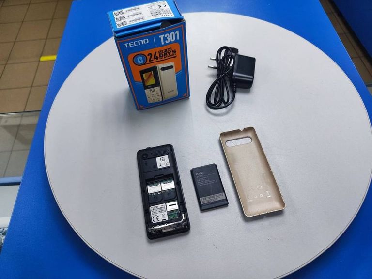Дешиво Tecno t301 с ломбарда