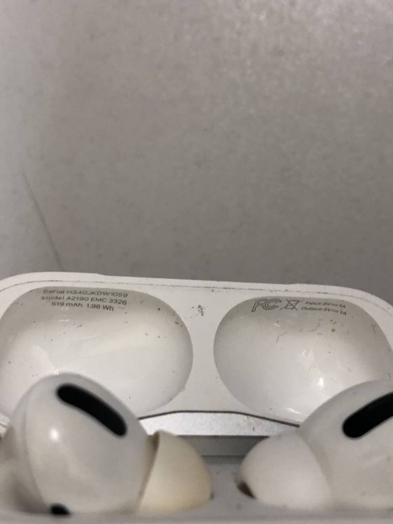 Apple AirPods Pro (MWP22)