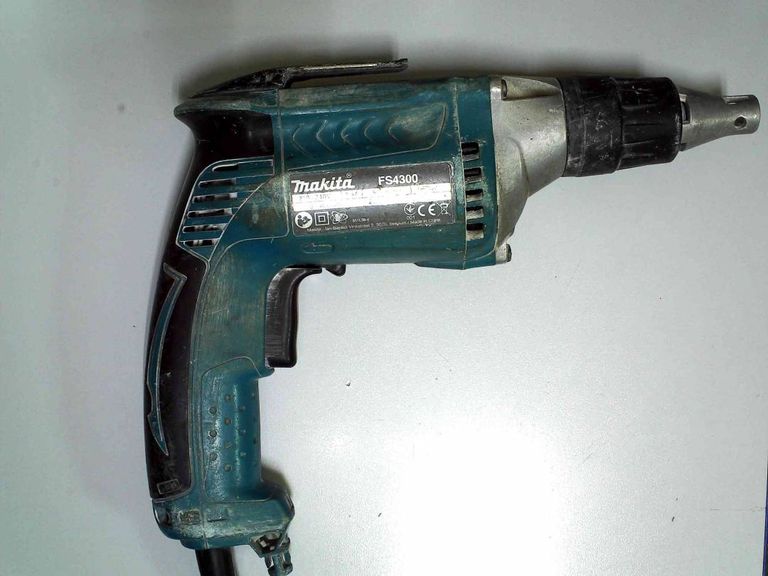Оголошення Makita fs 4300 Б/У