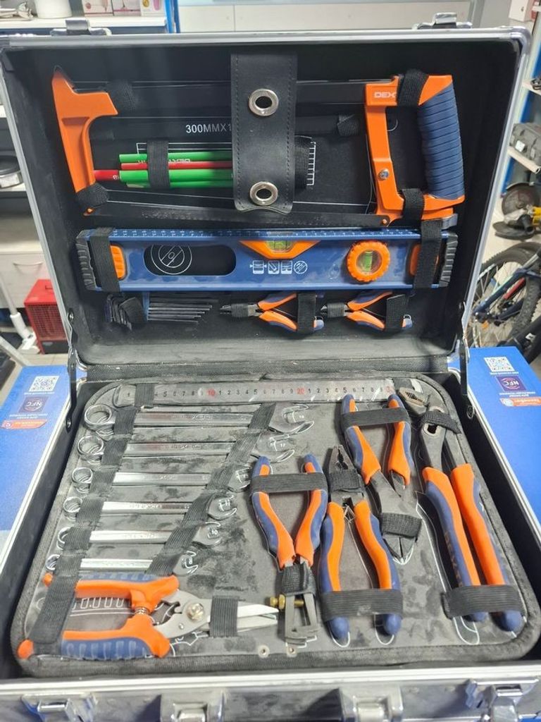 Объявление Dexter 130 предметів Б/У