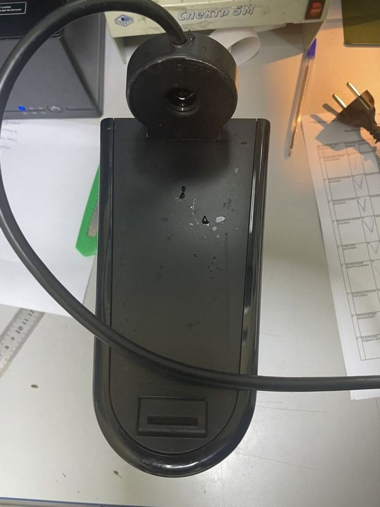 Дешиво Delonghi Nespresso Essenza Mini EN85.B с ломбарда