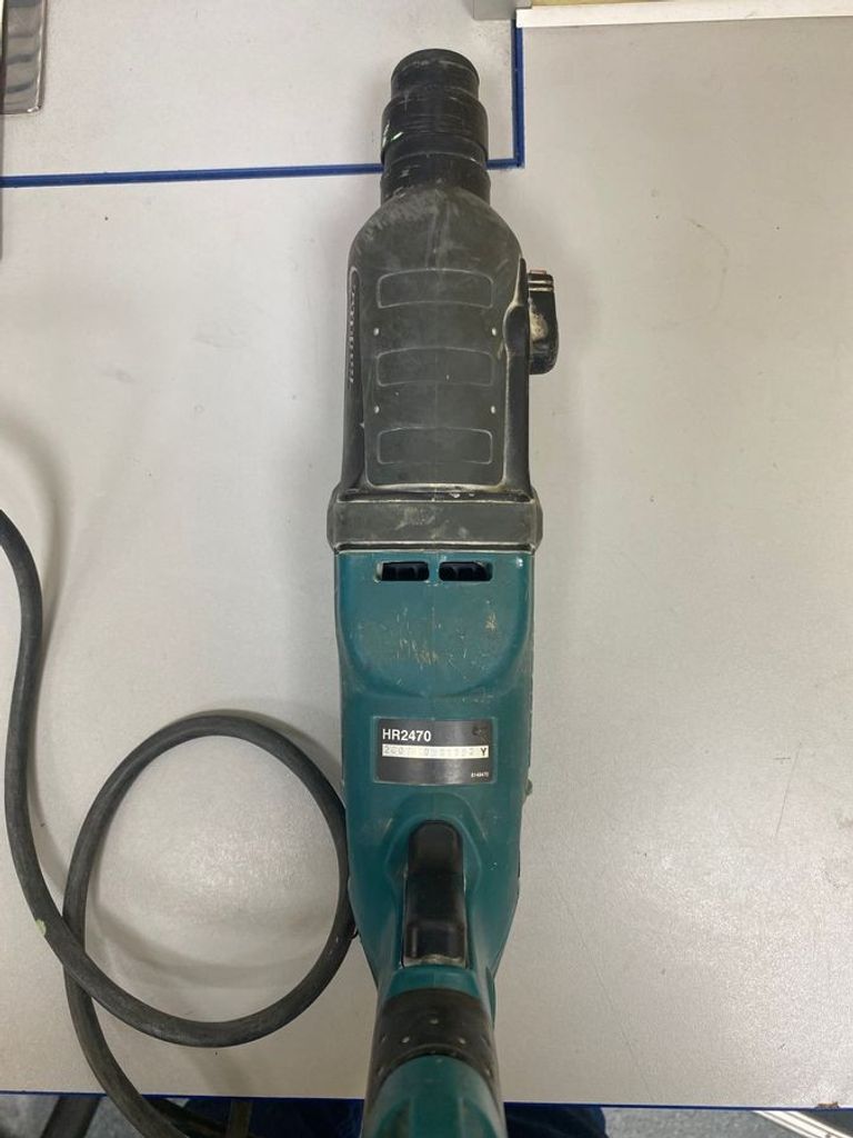 Дешиво Makita HR2470 с ломбарда