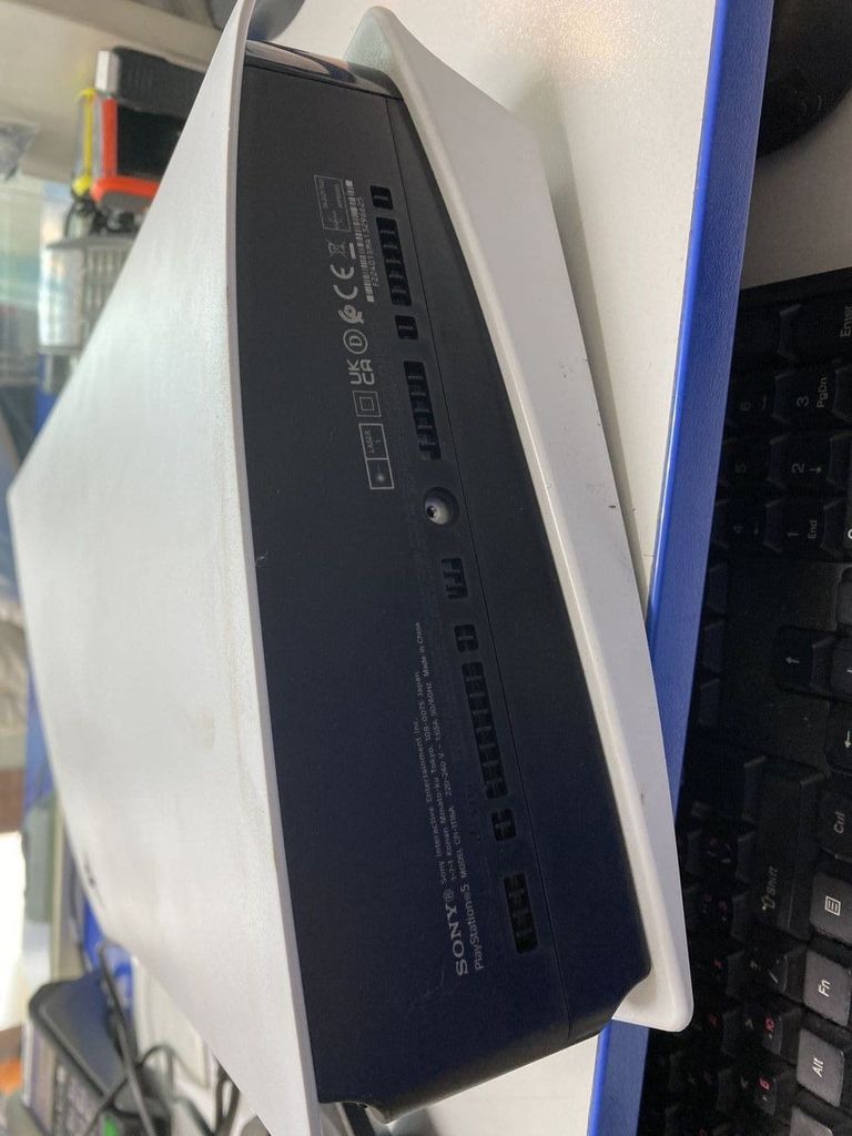 Объявление Sony PlayStation 5 Digital Edition 825GB Б/У