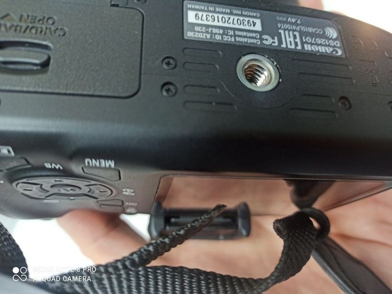 Оголошення Canon eos 4000d + ef-s 18-55 1:3.5-5.6 iii Б/У