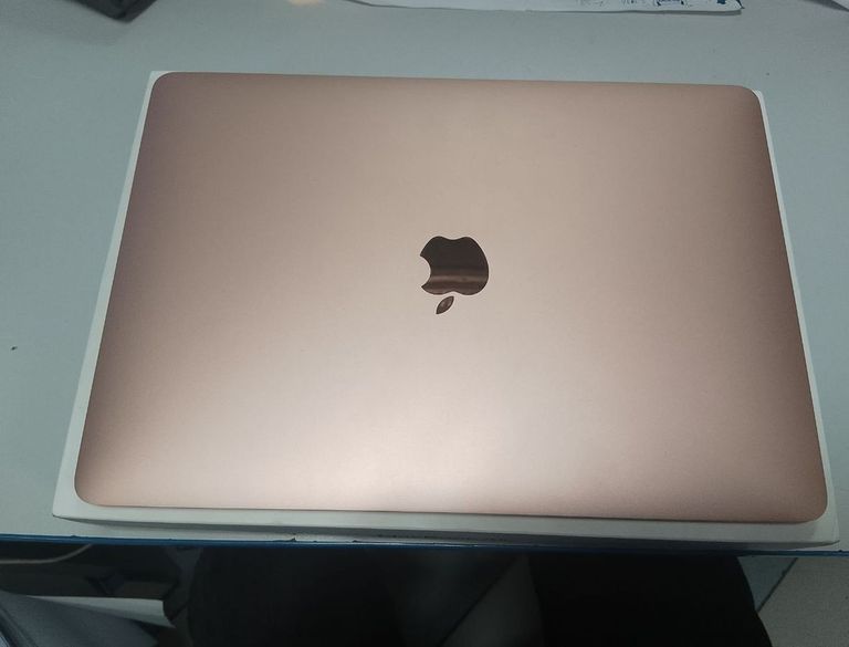 Розпродаж Apple MacBook Air 13'' Late 2020, продавець Техноскарб
