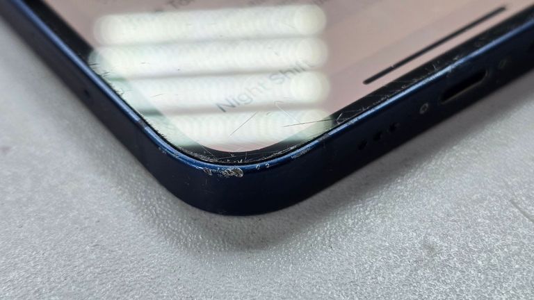 Apple iPhone 12 64GB (PRODUCT)RED Код:01-200608633. Изображение 8