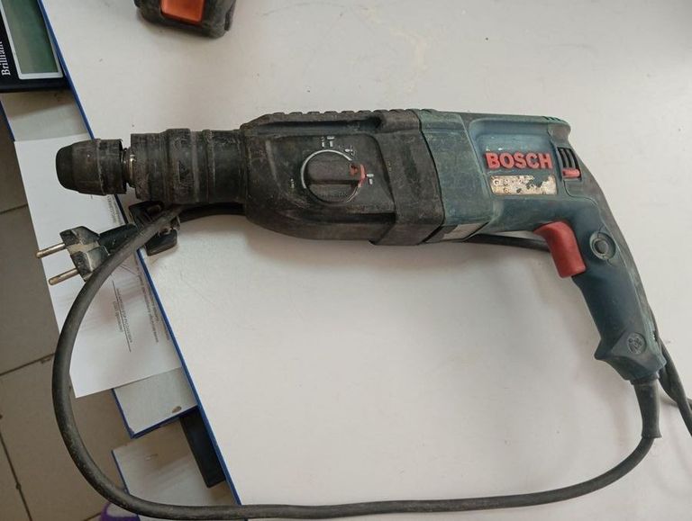 Оголошення Bosch GBH 2-26 DRE (0615990L43) Б/У