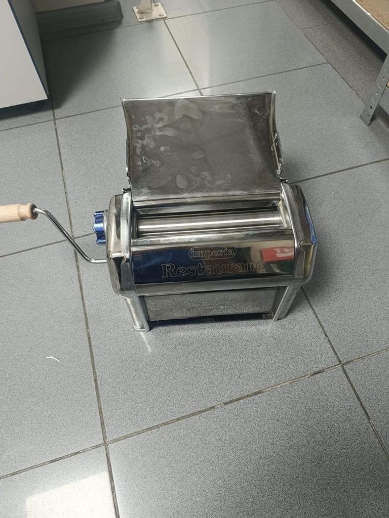 Розпродаж Imperia restaurant manual, продавець Техноскарб