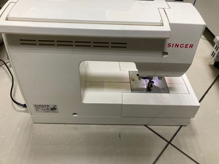Оголошення Singer 9940 Б/У