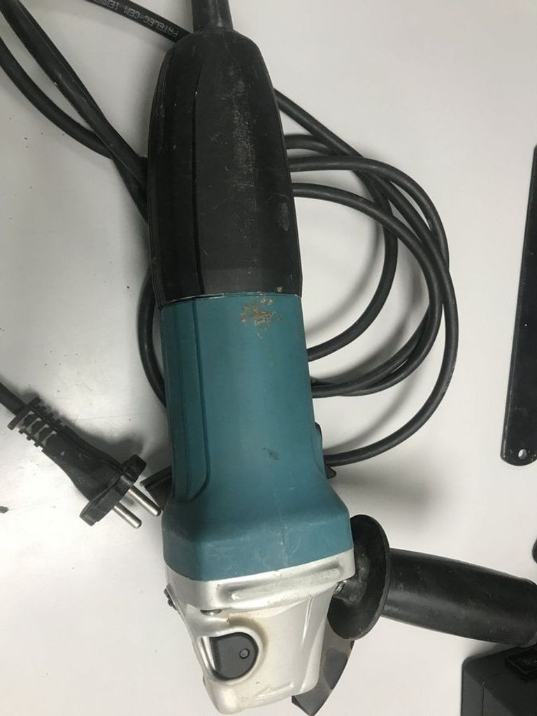 Дешево Makita GA5030R з ломбарду