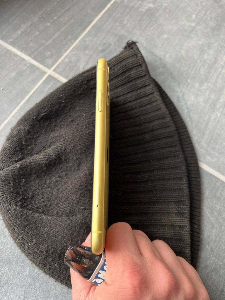 Apple iPhone 11 128GB Dual Sim Yellow (MWNC2) Код:null. Зображення 4