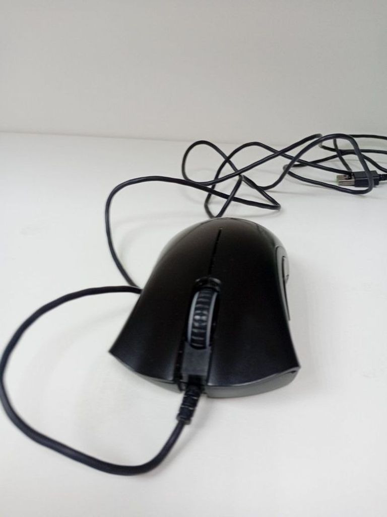 Розпродаж Razer deathadder essential rz01-03850100, продавець Техноскарб