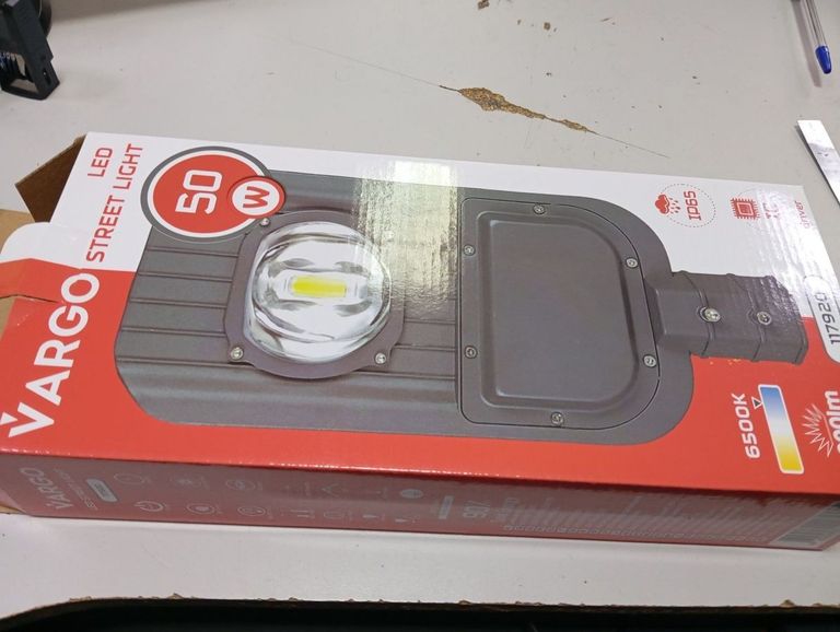 Купити Vargo 50w 6500k Б/У